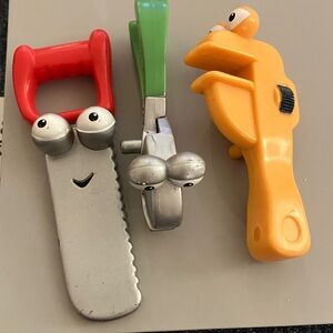 HANDY MANNY Toolbox Tool Friends Lot 2007 Mattel 2-4” Disney Figures (3 pieces)
